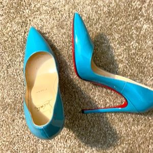 So Kate pump Louboutin